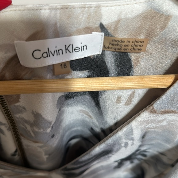 Calvin Klein Women’s Dress - Picture 6 of 6
